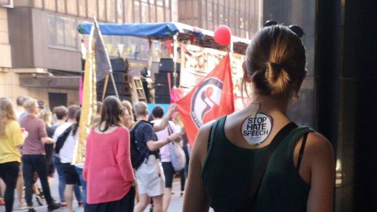 ENSZ: globális alapelvek az online gyűlölködés ellen