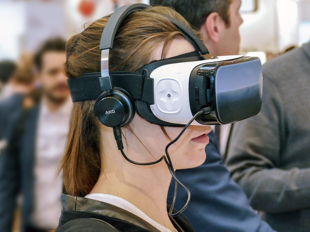 Bemutatták a magyar fejlesztésű VR űrkabint