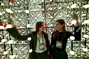 Okos WC-től a tudományos horoszkópig – startupok a Web Summiton