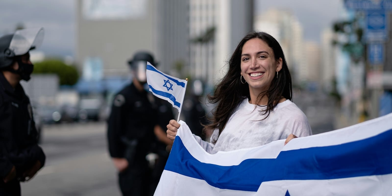 A Microsoft is vizsgálja az izraeli titkosszolgálat hívásrögzítéseit