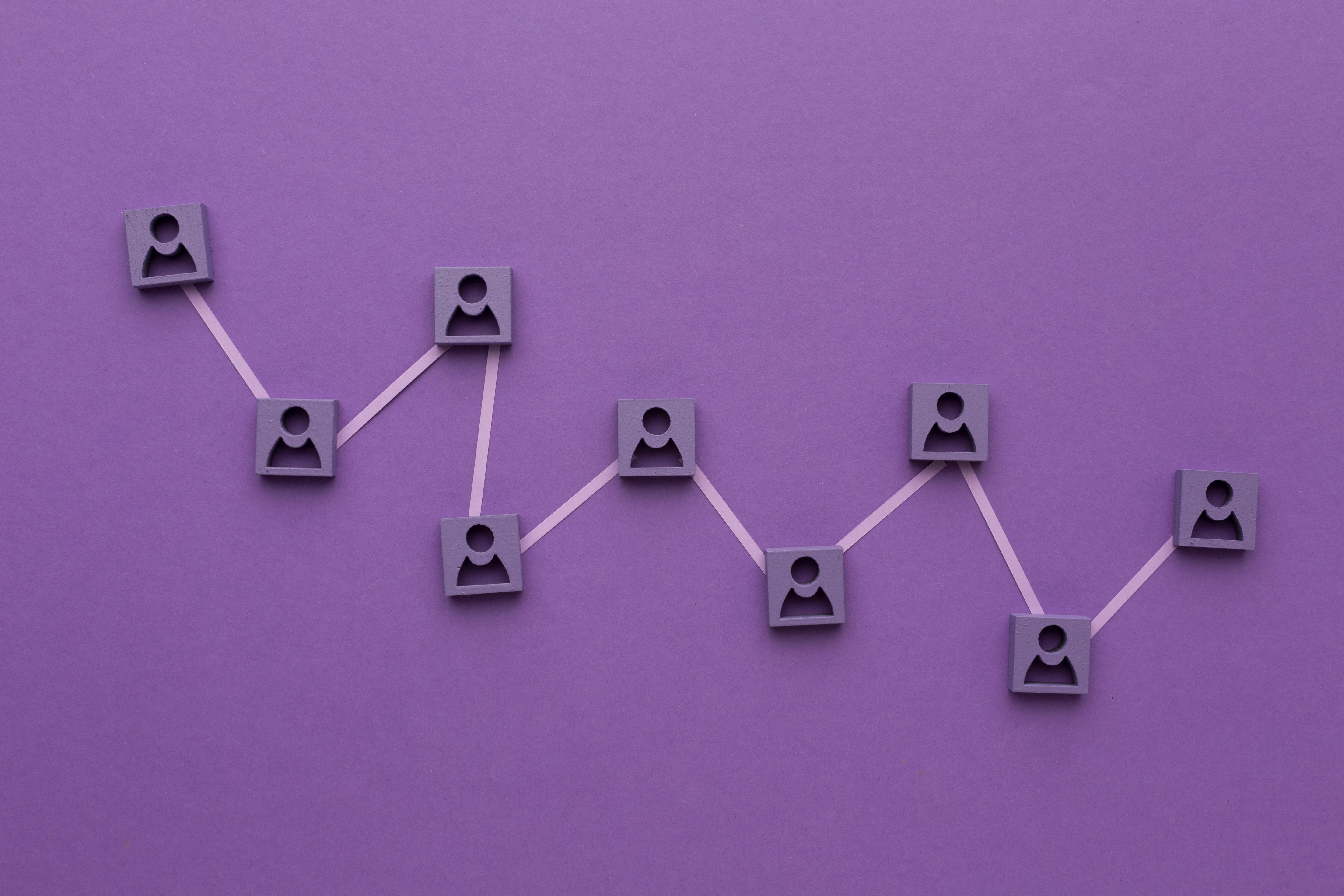 HR-trendek 2025: munkaerőpiac, technológia és stratégiai kihívások Magyarországon