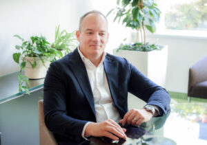 A vállalati pénzügyi rendszerek integrációja és adatmenedzsmentje, különösen a felhőkörnyezetekben, számos kihívással jár.